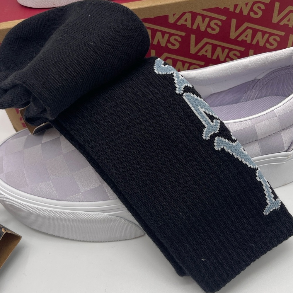 Vans Road Stop Crew Socks (1 pair)

Style VN000NCHBLK - Picture 8 of 16